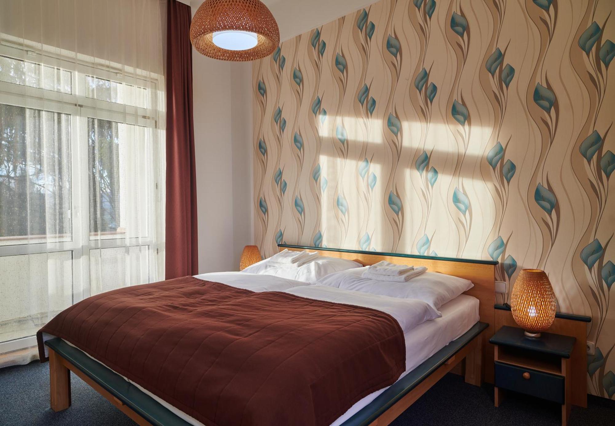Hotel Palace - Kupele Sliač Zewnętrze zdjęcie