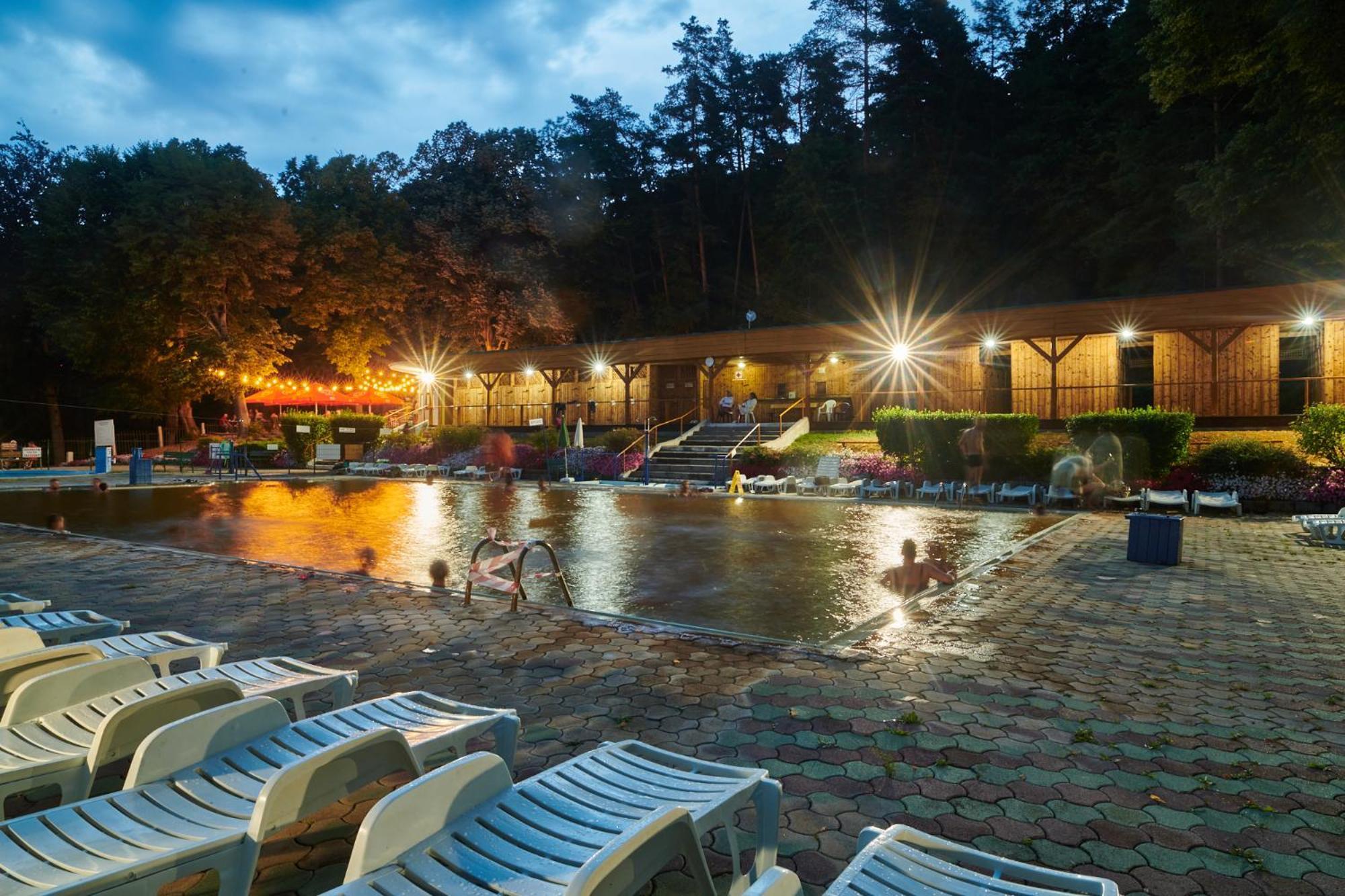 Hotel Palace - Kupele Sliač Zewnętrze zdjęcie