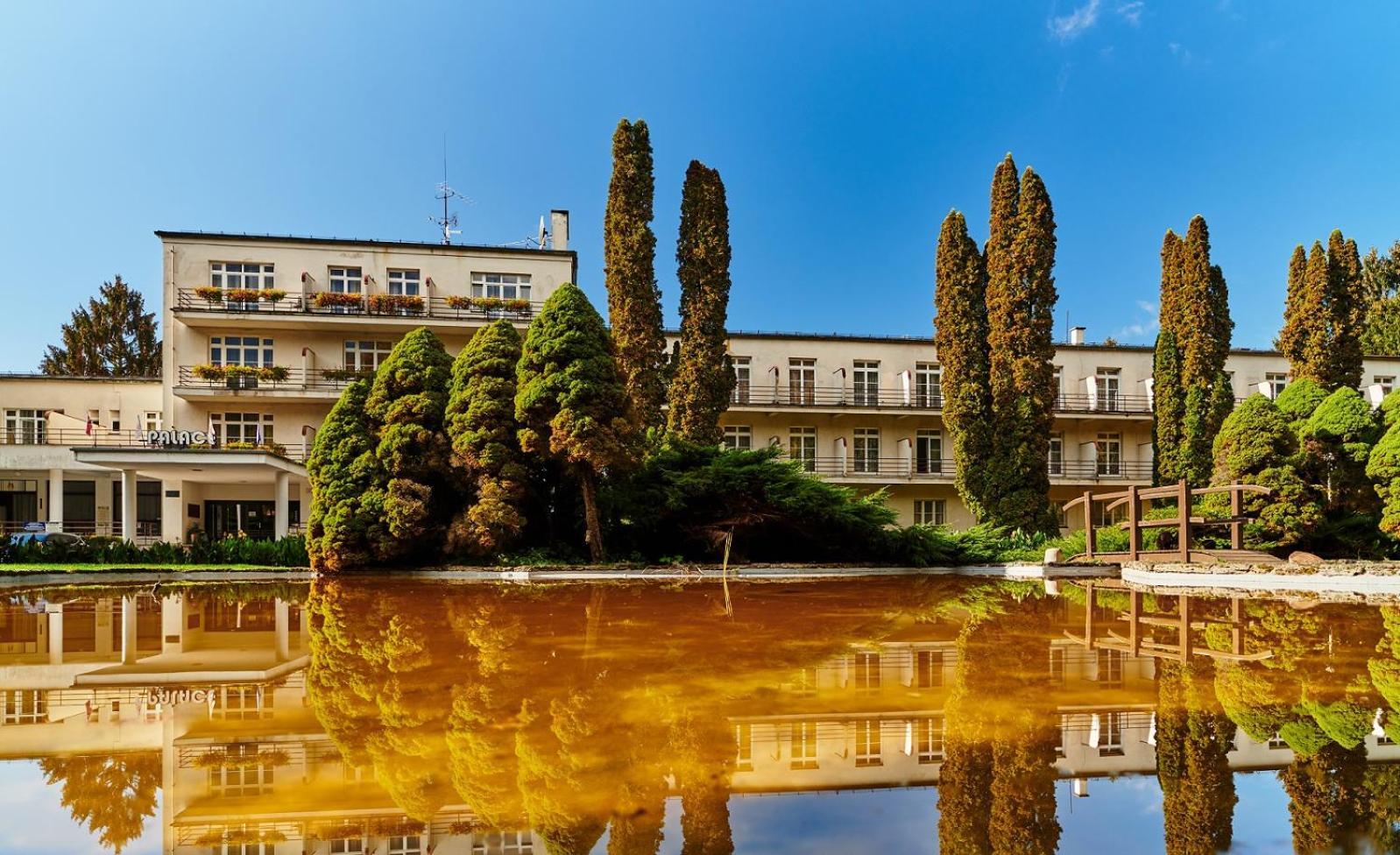Hotel Palace - Kupele Sliač Zewnętrze zdjęcie