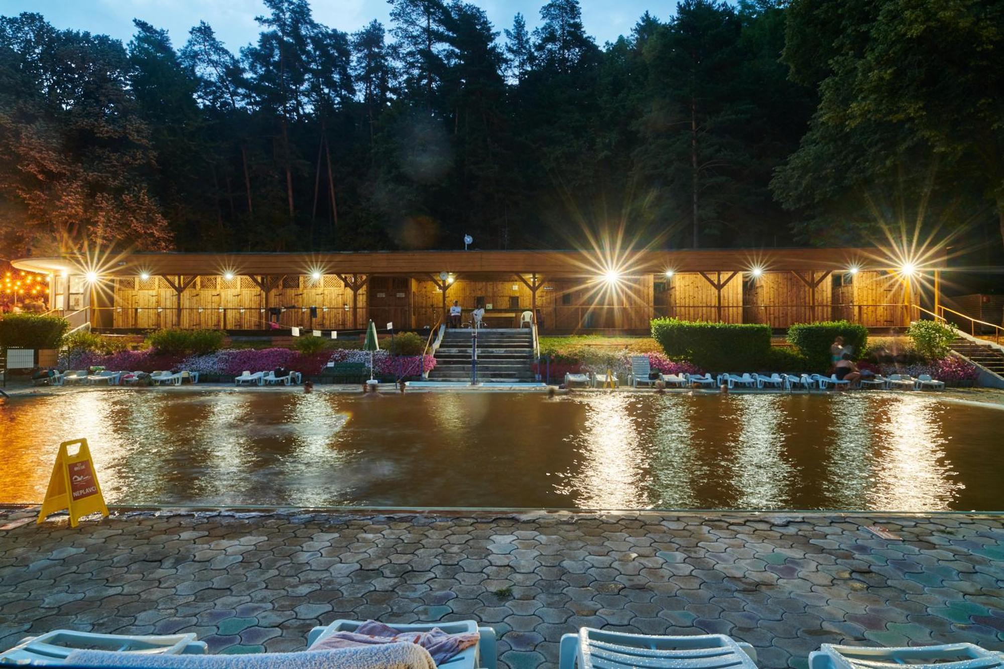 Hotel Palace - Kupele Sliač Zewnętrze zdjęcie